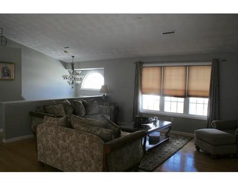35 Cheyenne Rd, Worcester, MA 01606 photo 11