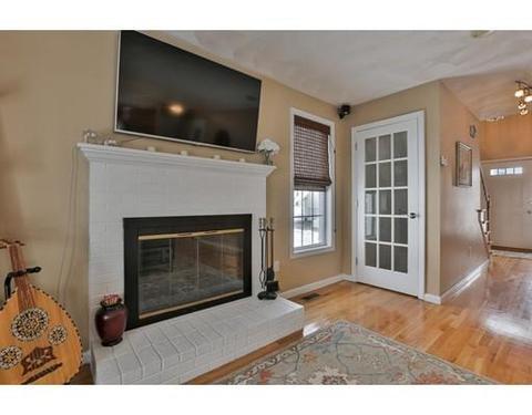 12 Gerry Dr, Hudson, MA 01749 photo 10