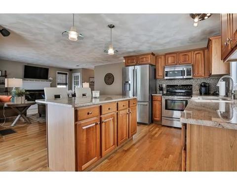 12 Gerry Dr, Hudson, MA 01749 photo 15