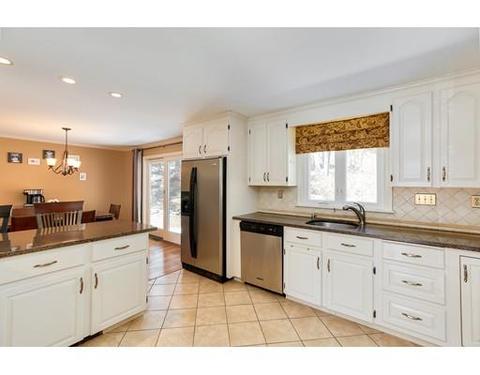 27 Doris Rd, Braintree, MA 02184 photo 8