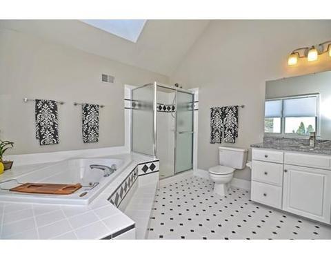 7 Winthrop Dr, Franklin, MA 02038 photo 28