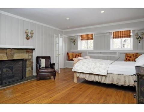 95 Clinton Rd, Brookline, MA 02445 photo 16
