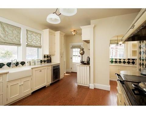95 Clinton Rd, Brookline, MA 02445 photo 7