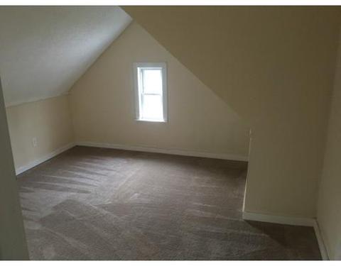 657 Prospect St, Chicopee, MA 01020 photo 16
