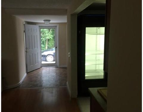 657 Prospect St, Chicopee, MA 01020 photo 2