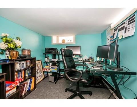 596 Pine St, Lowell, MA 01851 photo 14