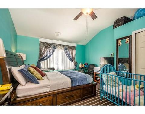 596 Pine St, Lowell, MA 01851 photo 9
