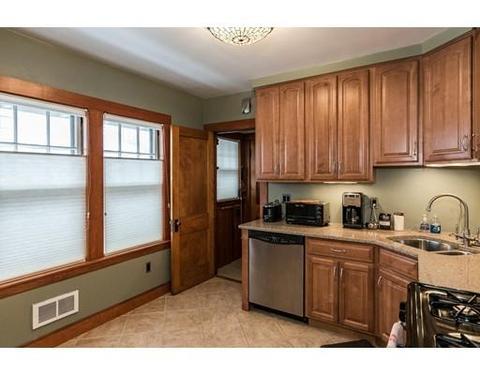 35 Gorham Ave #2, Brookline, MA 02445 photo 13