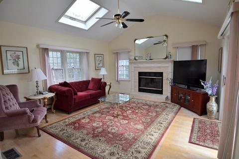 49 Content Ln, Barnstable, MA 02635 photo 3