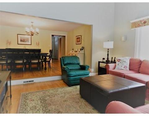 44 Yale Rd, Needham, MA 02494 photo 6