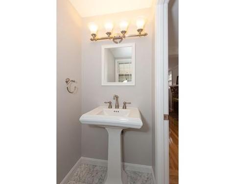 47 Spring Ln, Sharon, MA 02067 photo 9