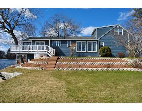 110 Lakeside Ave, Webster, MA 01570 photo 1