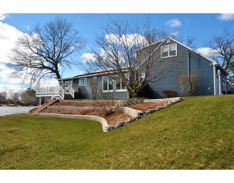 110 Lakeside Ave, Webster, MA 01570 photo 4