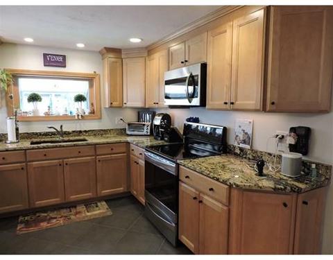 60 Bates Point Rd, Webster, MA 01570 photo 13