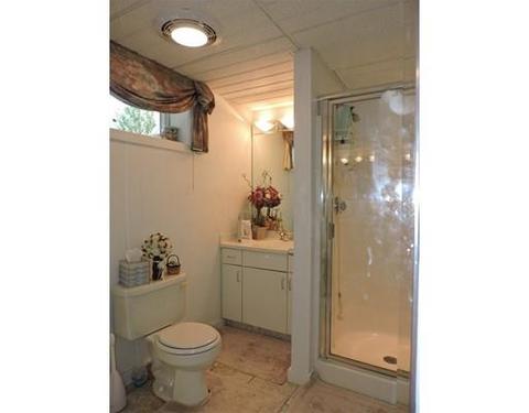 60 Bates Point Rd, Webster, MA 01570 photo 27