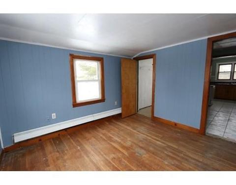 31 Cherryvale St, Chicopee, MA 01020 photo 17