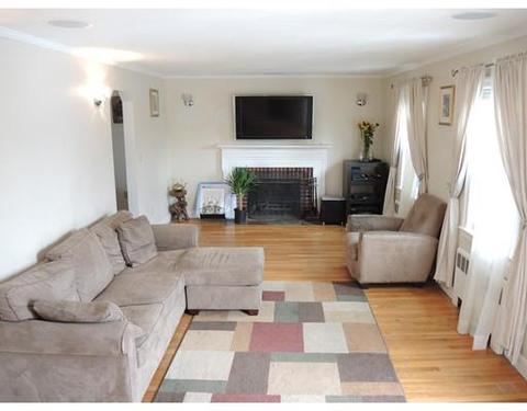 1541 Great Plain Ave, Needham, MA 02492 photo 8