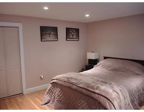 1541 Great Plain Ave, Needham, MA 02492 photo 16