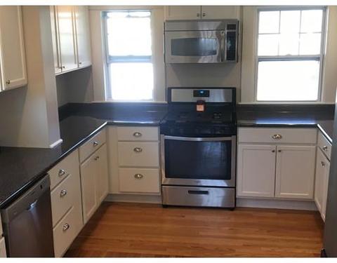 81 Dorset St, Springfield, MA 01108 photo 10