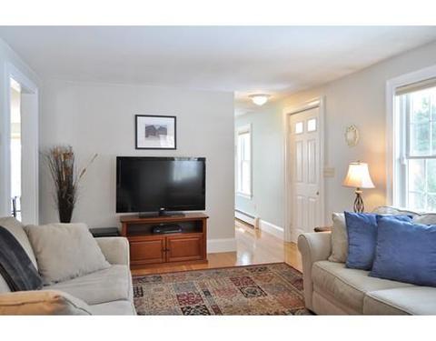 19 Upland Rd, Atkinson, NH 03811 photo 7