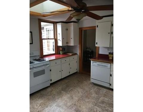 26 E Main St, Middleboro, MA 02346 photo 7