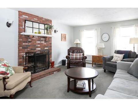 7 Arrowhead Rd, Walpole, MA 02081 photo 10