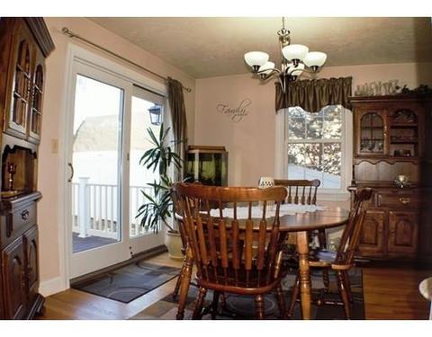 82 Hampshire St, Springfield, MA 01151 photo 13
