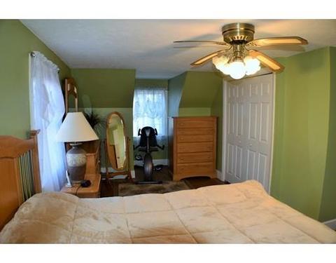 82 Hampshire St, Springfield, MA 01151 photo 17