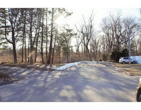 82 Hampshire St, Springfield, MA 01151 photo 26