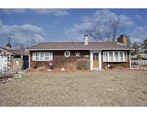 44 Vadnais St, Springfield, MA 01104 photo 1