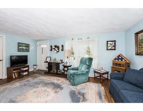 23 Brown St, Maynard, MA 01754 photo 7