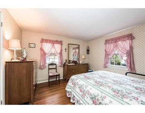 23 Brown St, Maynard, MA 01754 photo 11