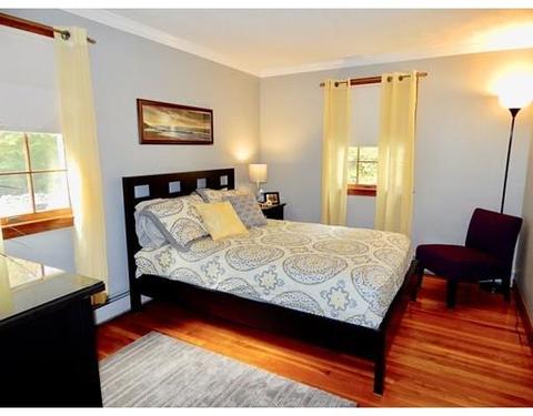 512 Maple St, Franklin, MA 02038 photo 15