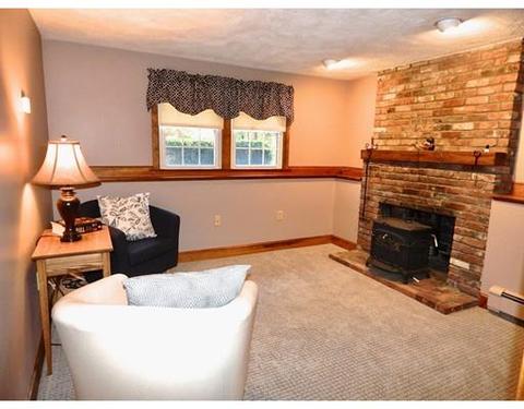 512 Maple St, Franklin, MA 02038 photo 19