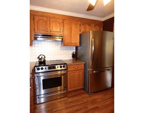 512 Maple St, Franklin, MA 02038 photo 8