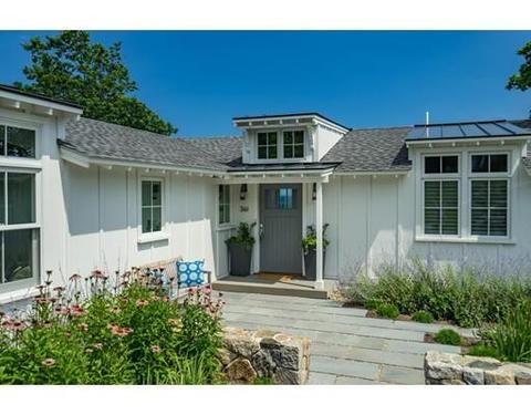 361 Ocean Ave, Marblehead, MA 01945 photo 2