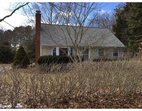 25 Willimantic Dr, Barnstable, MA 02648 photo 2