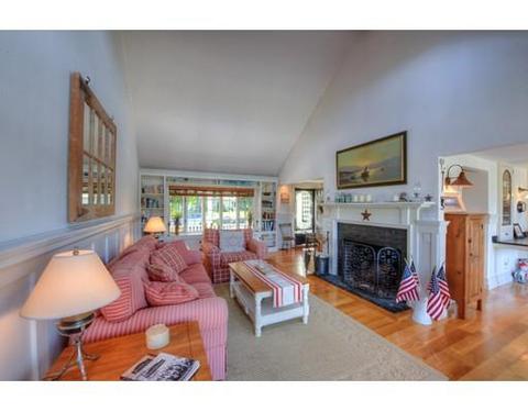 373 Bay Ln, Barnstable, MA 02532 photo 4