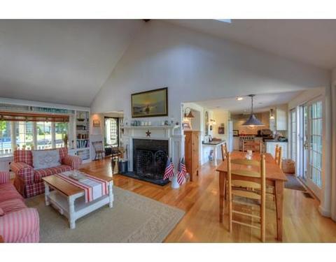 373 Bay Ln, Barnstable, MA 02532 photo 5