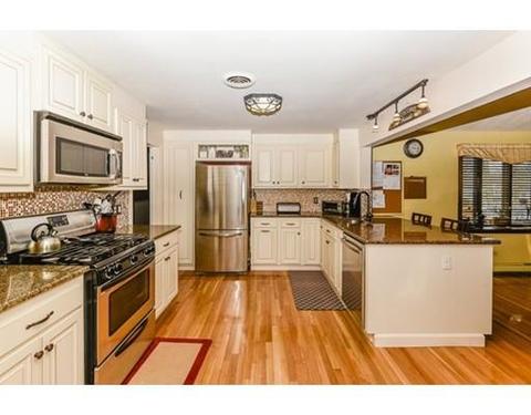23 Cedarcrest Rd, Canton, MA 02021 photo 2