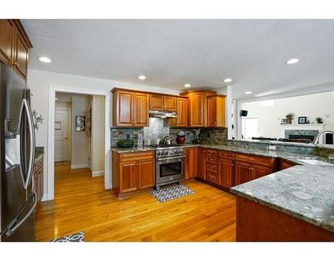 104 Maple Springs Rd, Wareham, MA 02571 photo 8