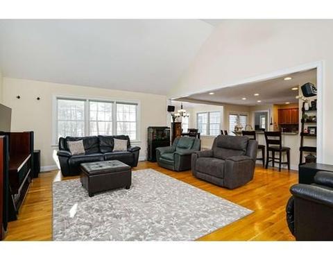 104 Maple Springs Rd, Wareham, MA 02571 photo 5