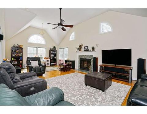104 Maple Springs Rd, Wareham, MA 02571 photo 4