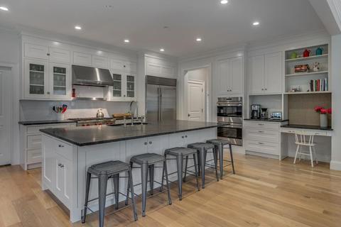 77 Edwardel Rd, Needham, MA 02492 photo 4