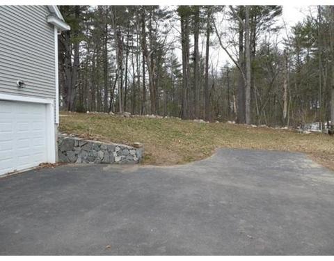 415 Pelham Rd, Dracut, MA 01826 photo 20