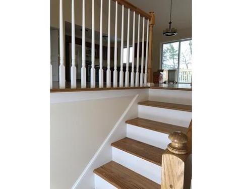 4 Farm St, Worcester, MA 01602 photo 2