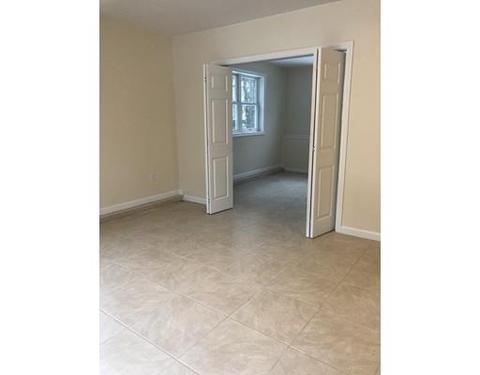 4 Farm St, Worcester, MA 01602 photo 14