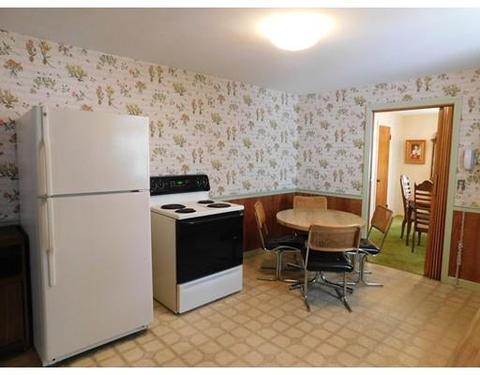 31 Upton St, Springfield, MA 01104 photo 15