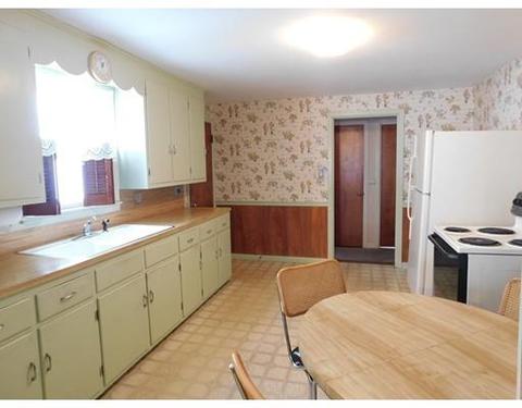 31 Upton St, Springfield, MA 01104 photo 18