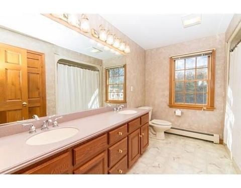 5 Parker Rd, Mendon, MA 01756 photo 14